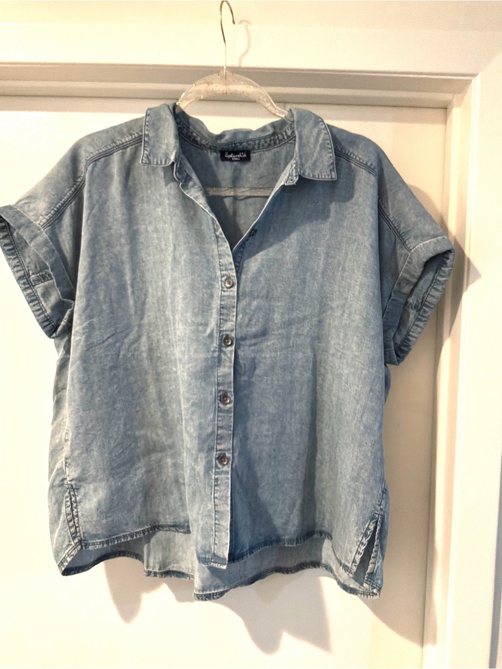 Splendid Light Blue Washed Denim Button-Down Shirt- small - NWOT